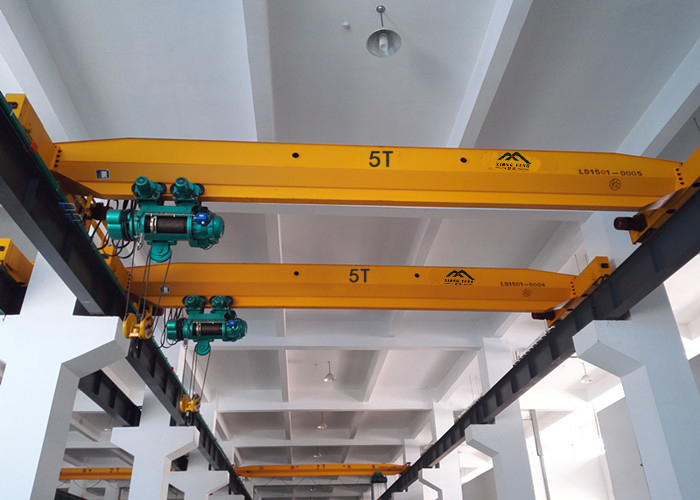 LD5t-13.5m變頻單梁起重機(jī)